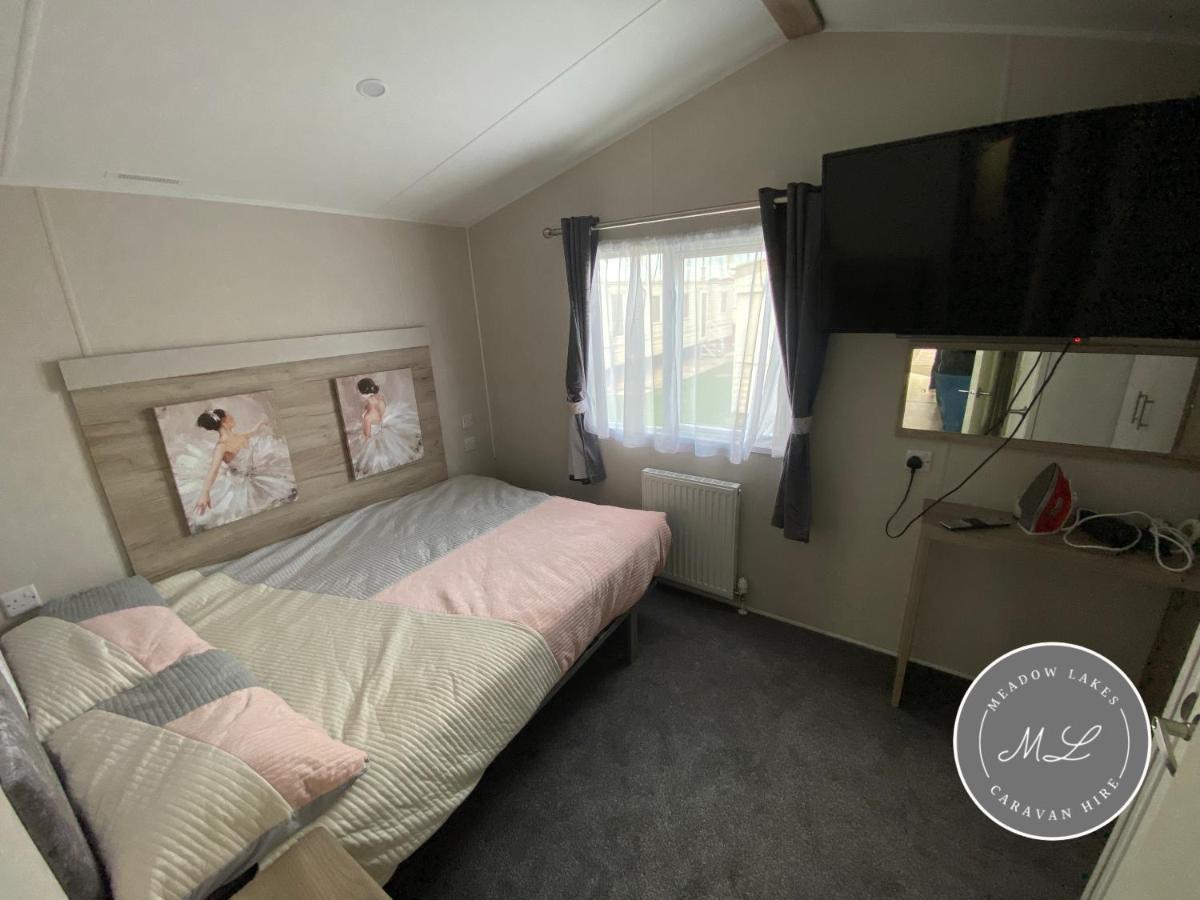 Meadow View 171 - Golden Palm - Central Heating, Wifi, Pet Friendly, Bed Linen - Meadow Lakes Caravan & Lodge Hire Chapel Saint Leonards Exteriér fotografie